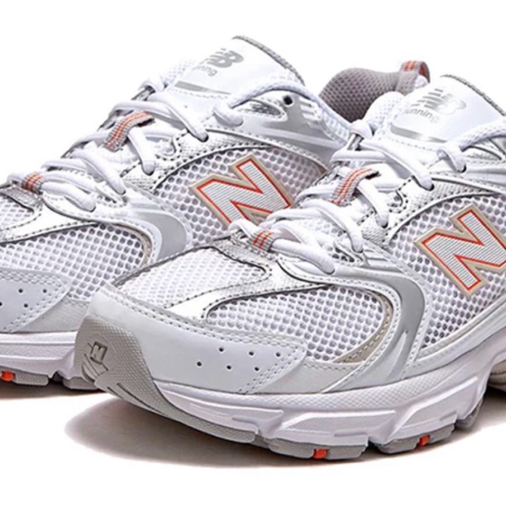 New Balance 530’s white and orange unisex